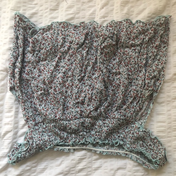 Off the shoulder floral top - Picture 2 of 2